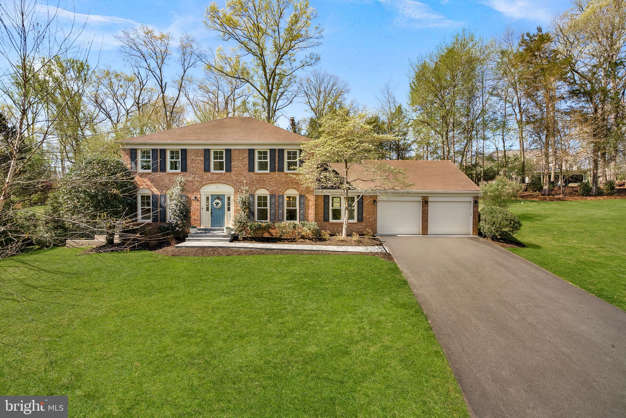 811 FOLLIN FARM LANE