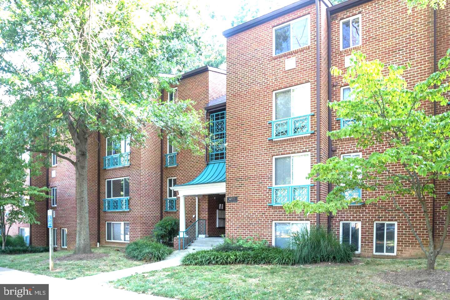 11803 BRETON COURT 32C