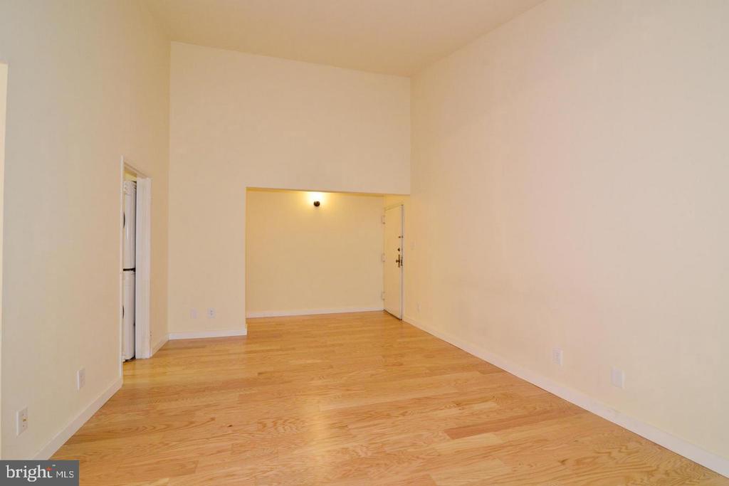 11803 BRETON COURT 32C