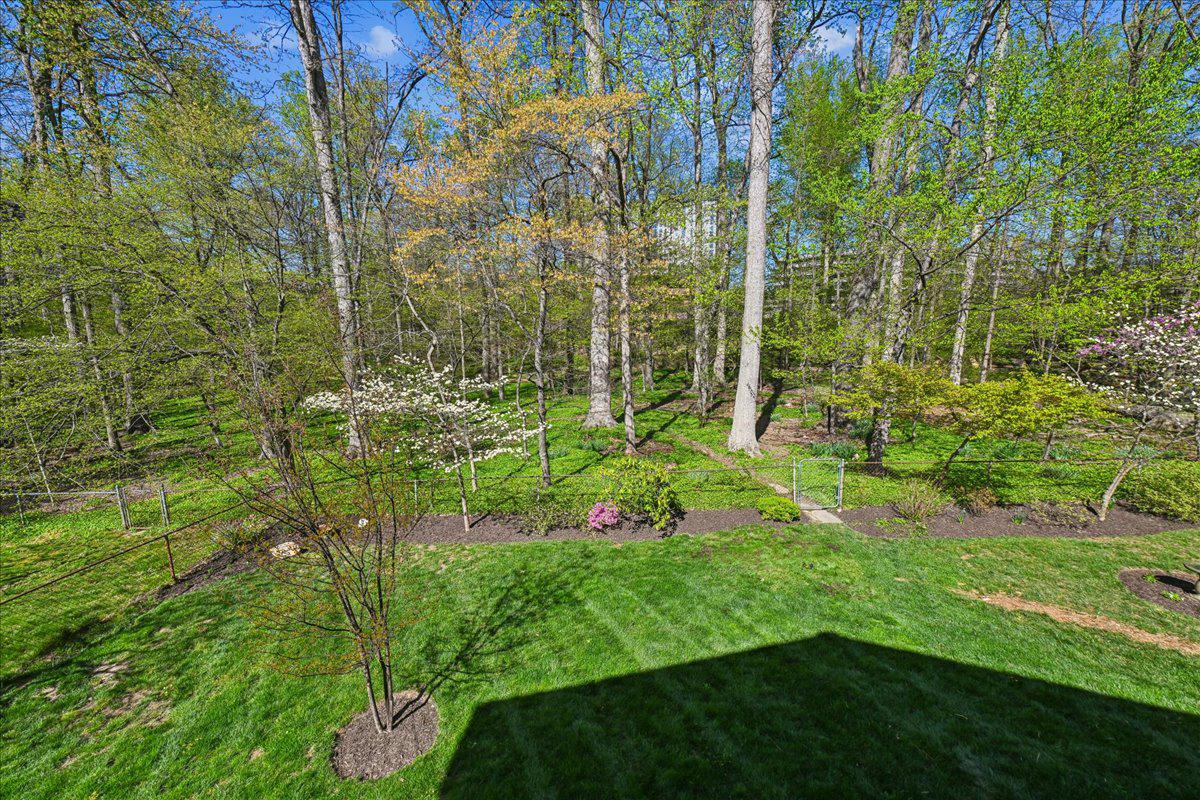 8722 HIGDON DRIVE