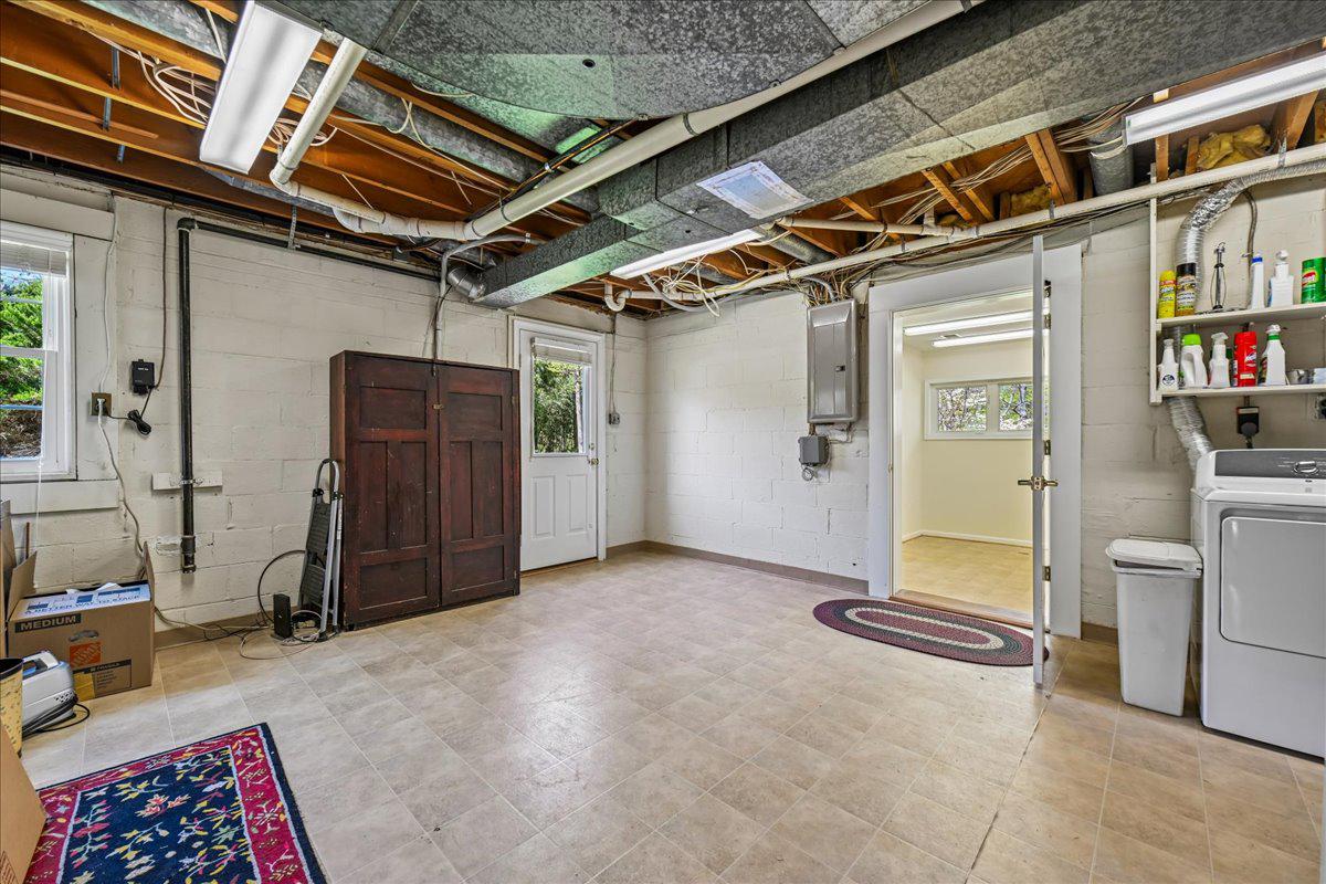 8722 HIGDON DRIVE