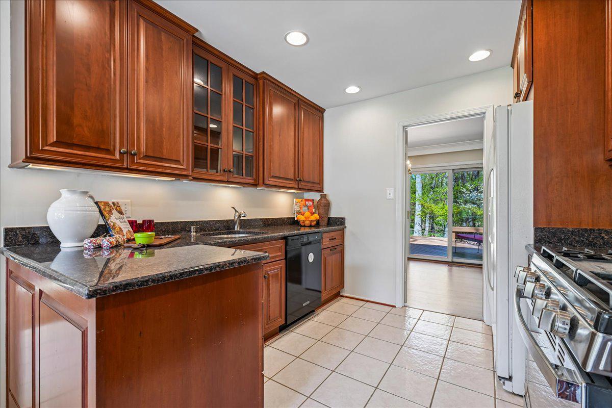 8722 HIGDON DRIVE