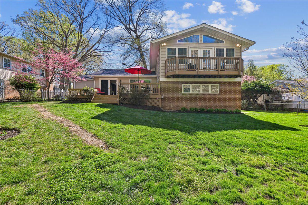 8722 HIGDON DRIVE