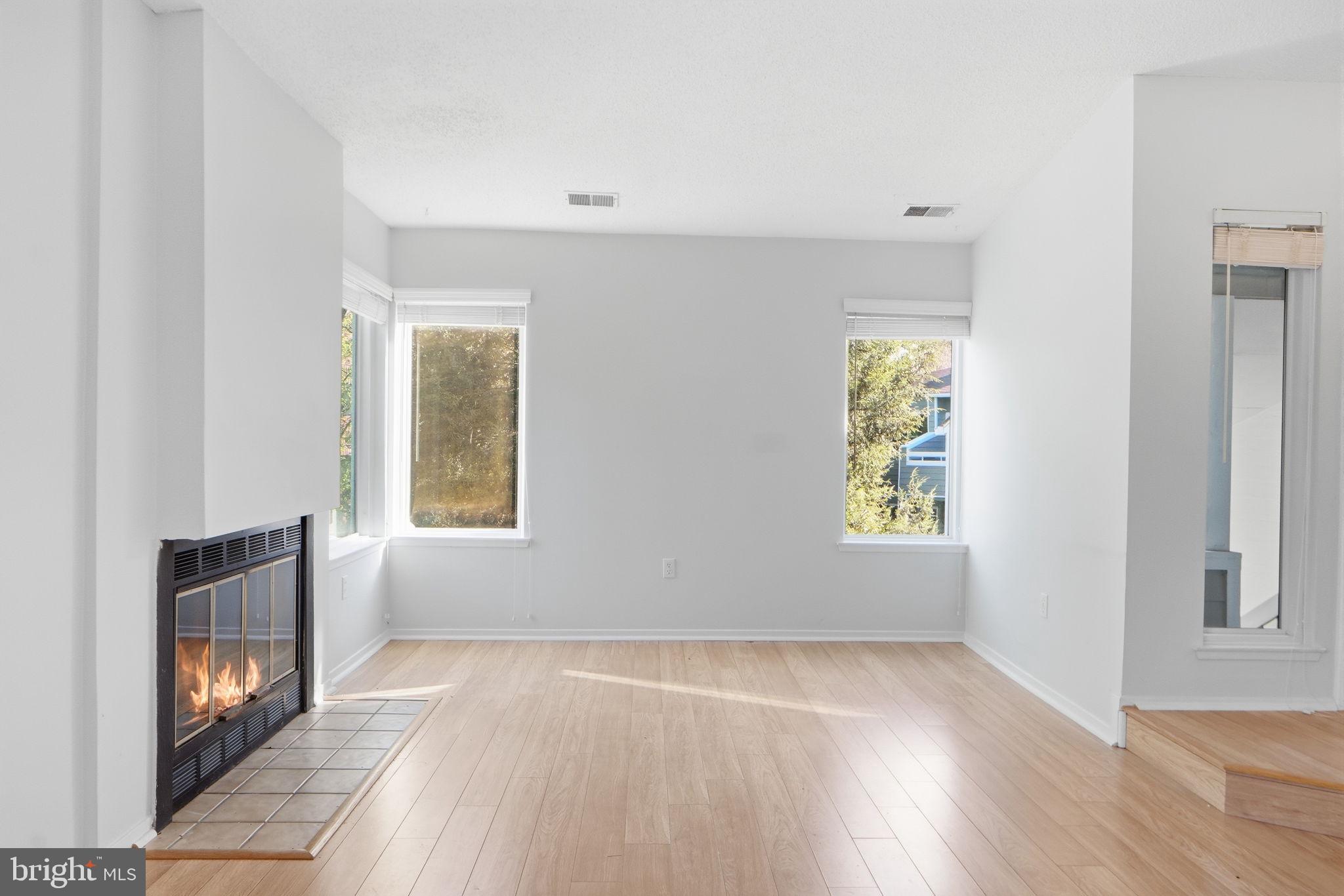 1968 VILLARIDGE DRIVE B