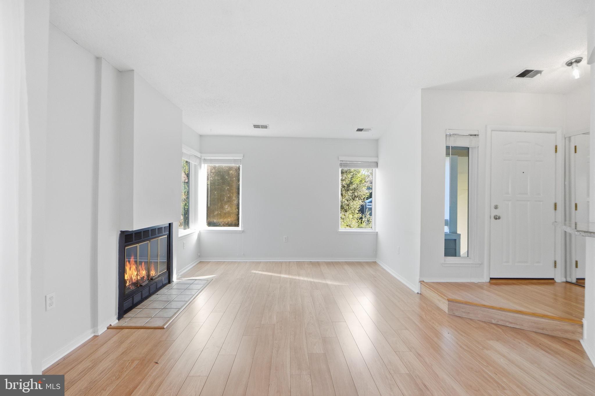 1968 VILLARIDGE DRIVE B