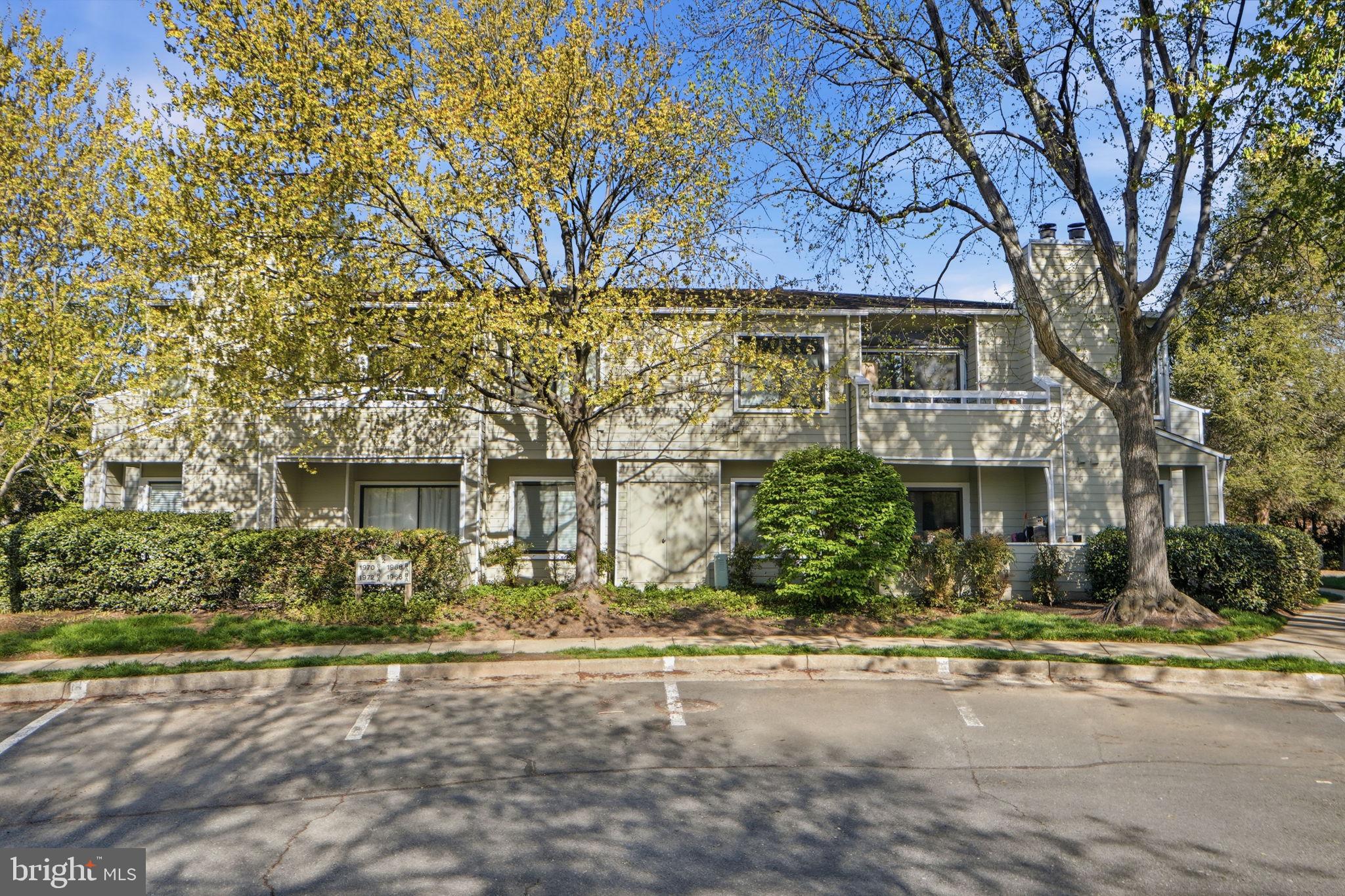 1968 VILLARIDGE DRIVE B