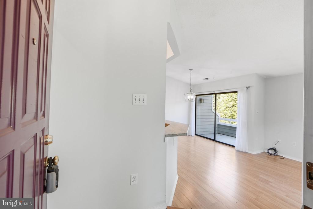1968 VILLARIDGE DRIVE B