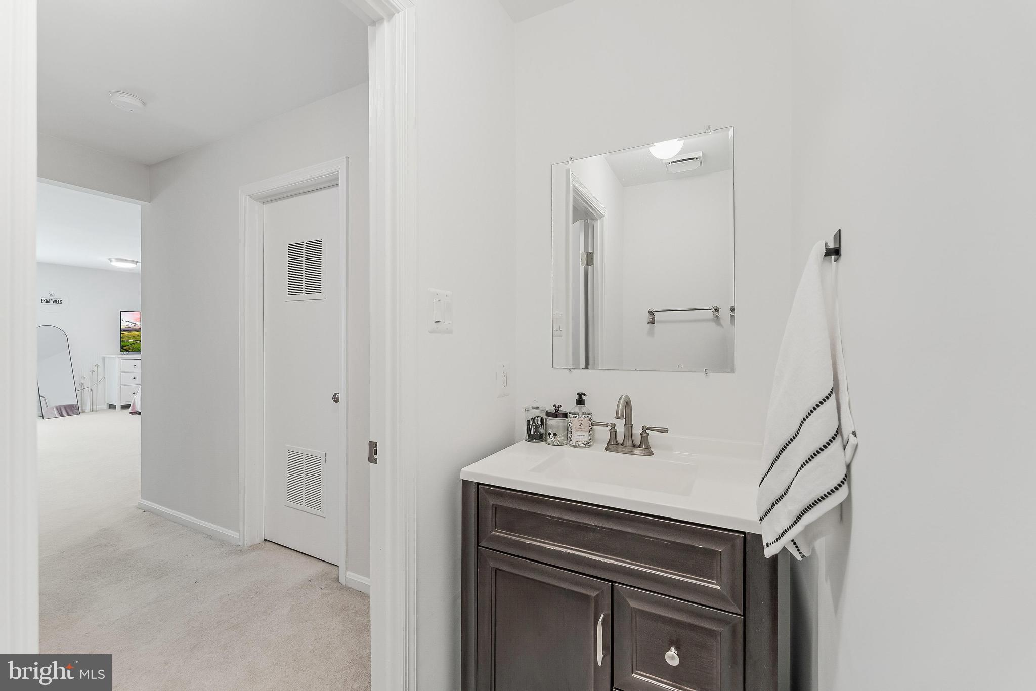 10443 MALONE COURT