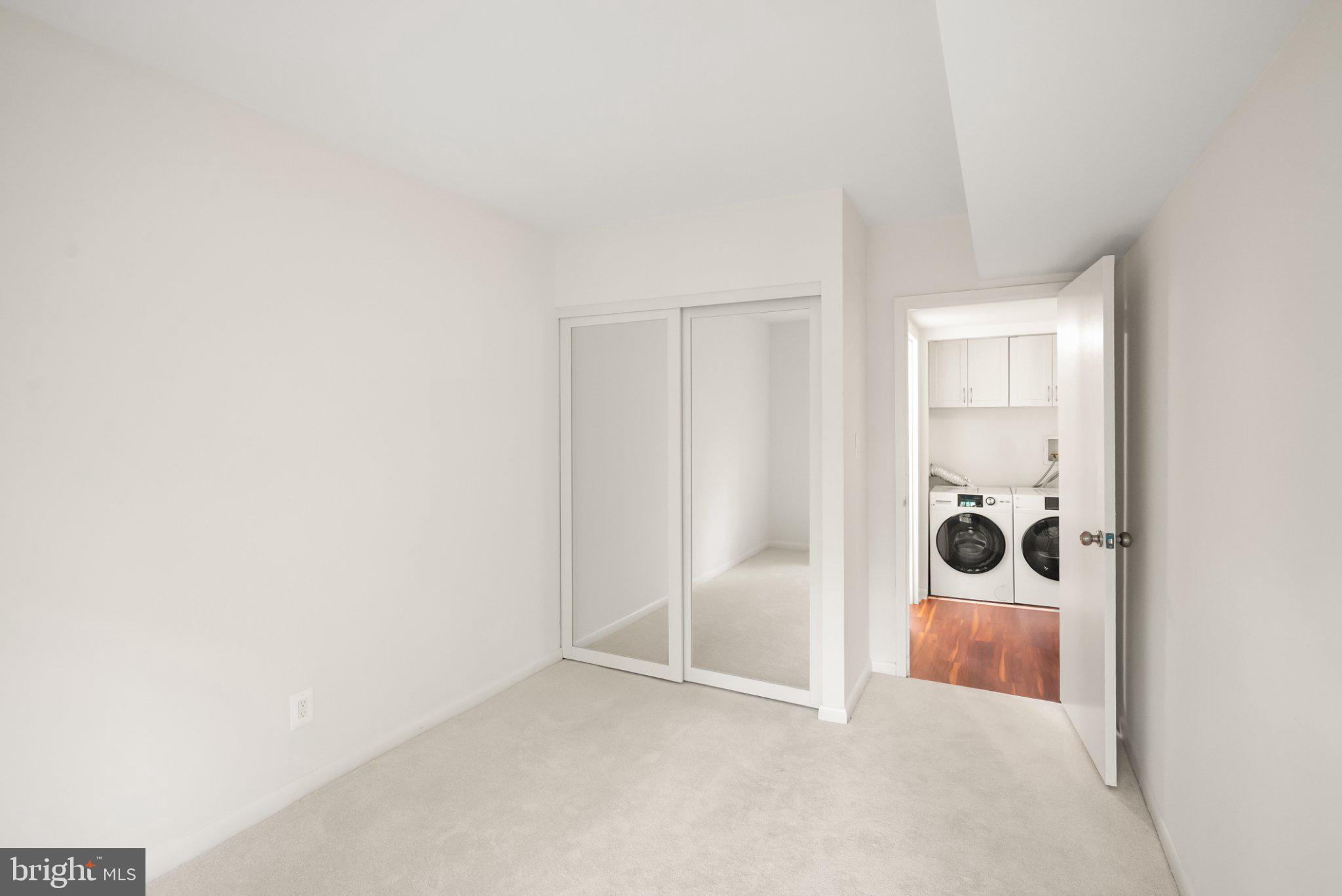 2238 CASTLE ROCK SQUARE 22C