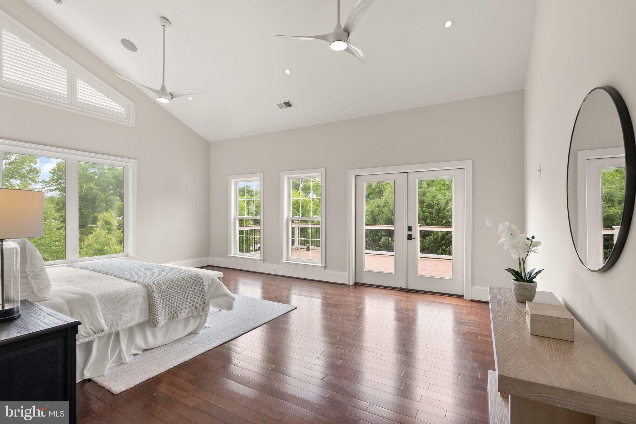 5125 REMINGTON DRIVE