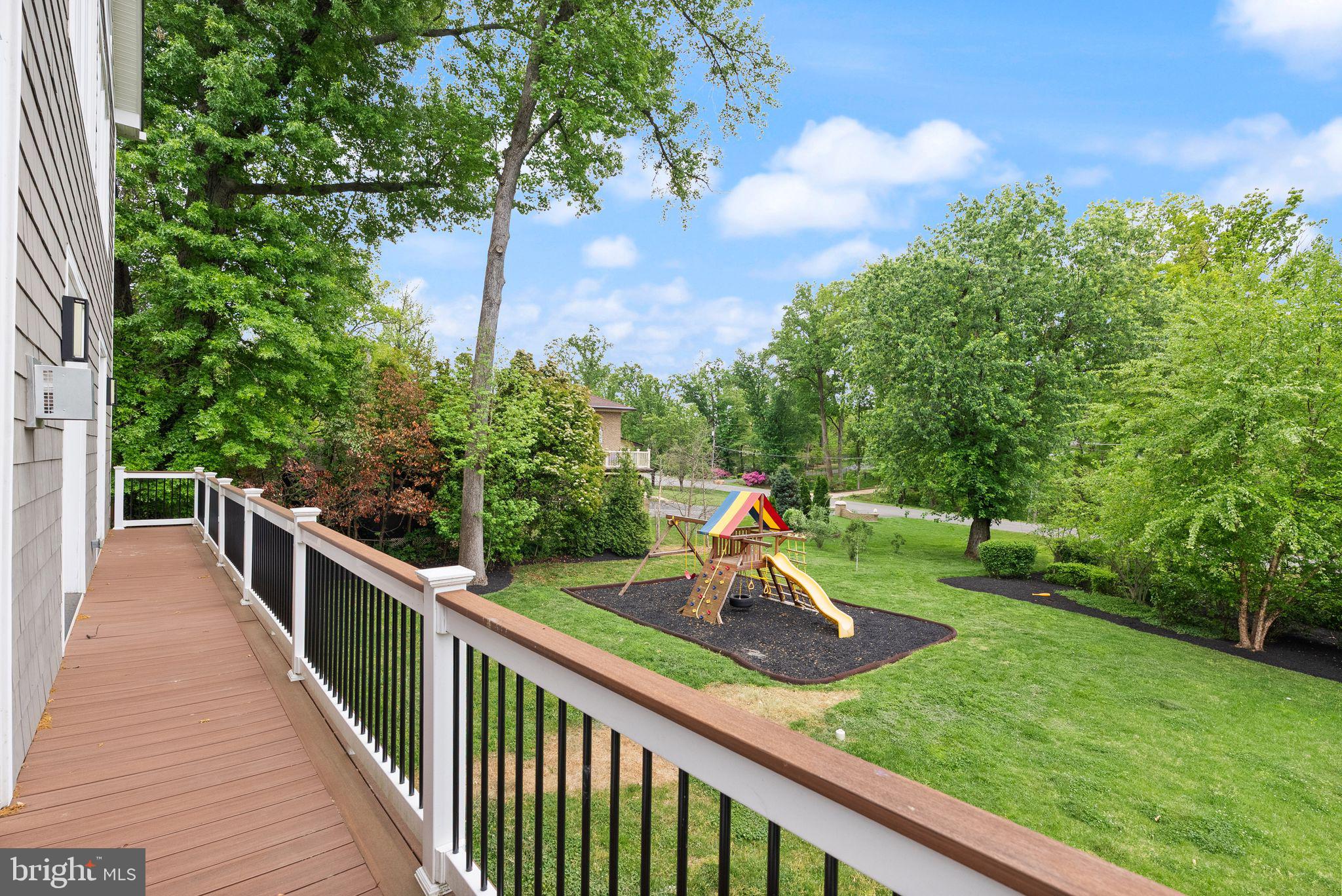 5125 REMINGTON DRIVE