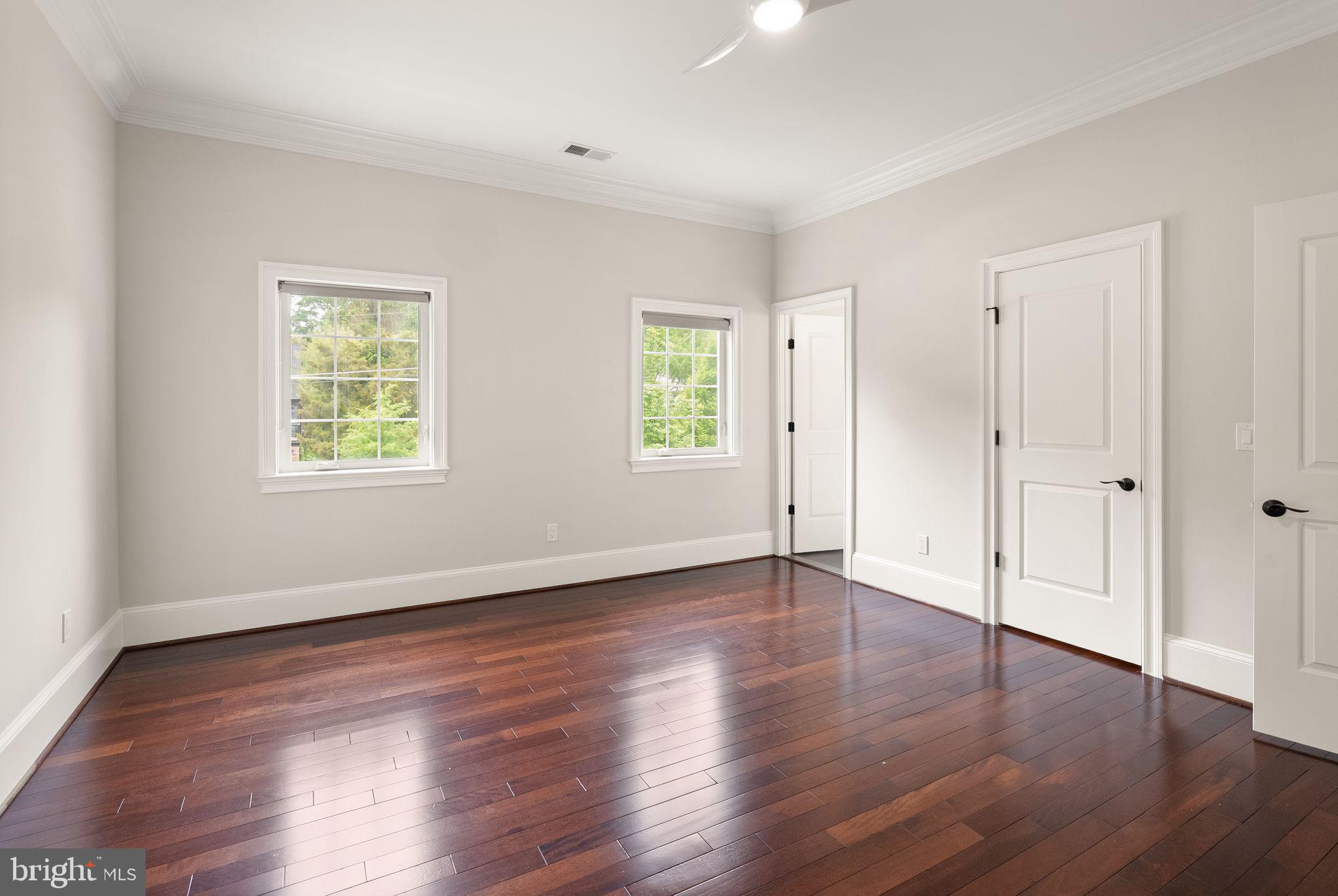 5125 REMINGTON DRIVE