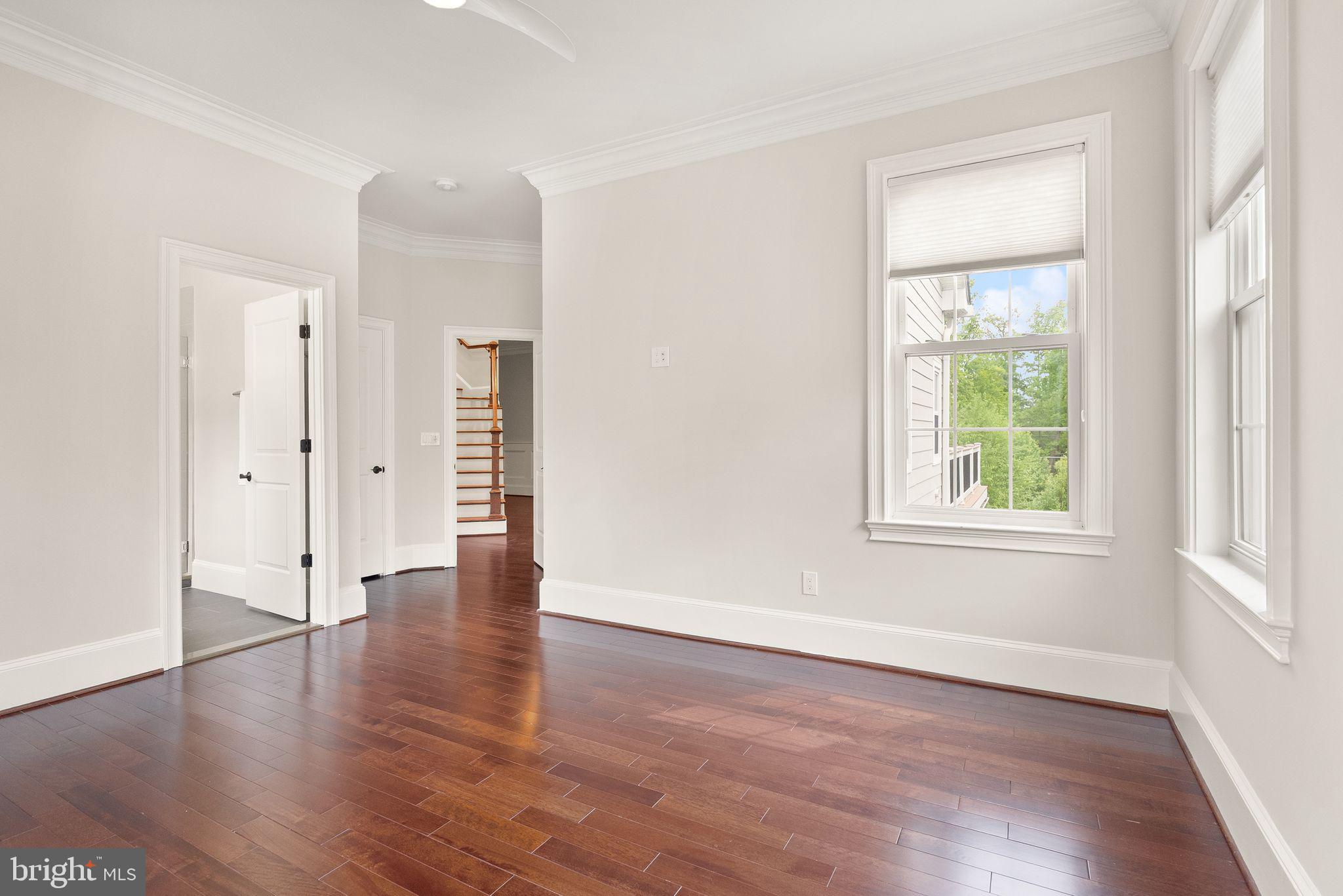 5125 REMINGTON DRIVE