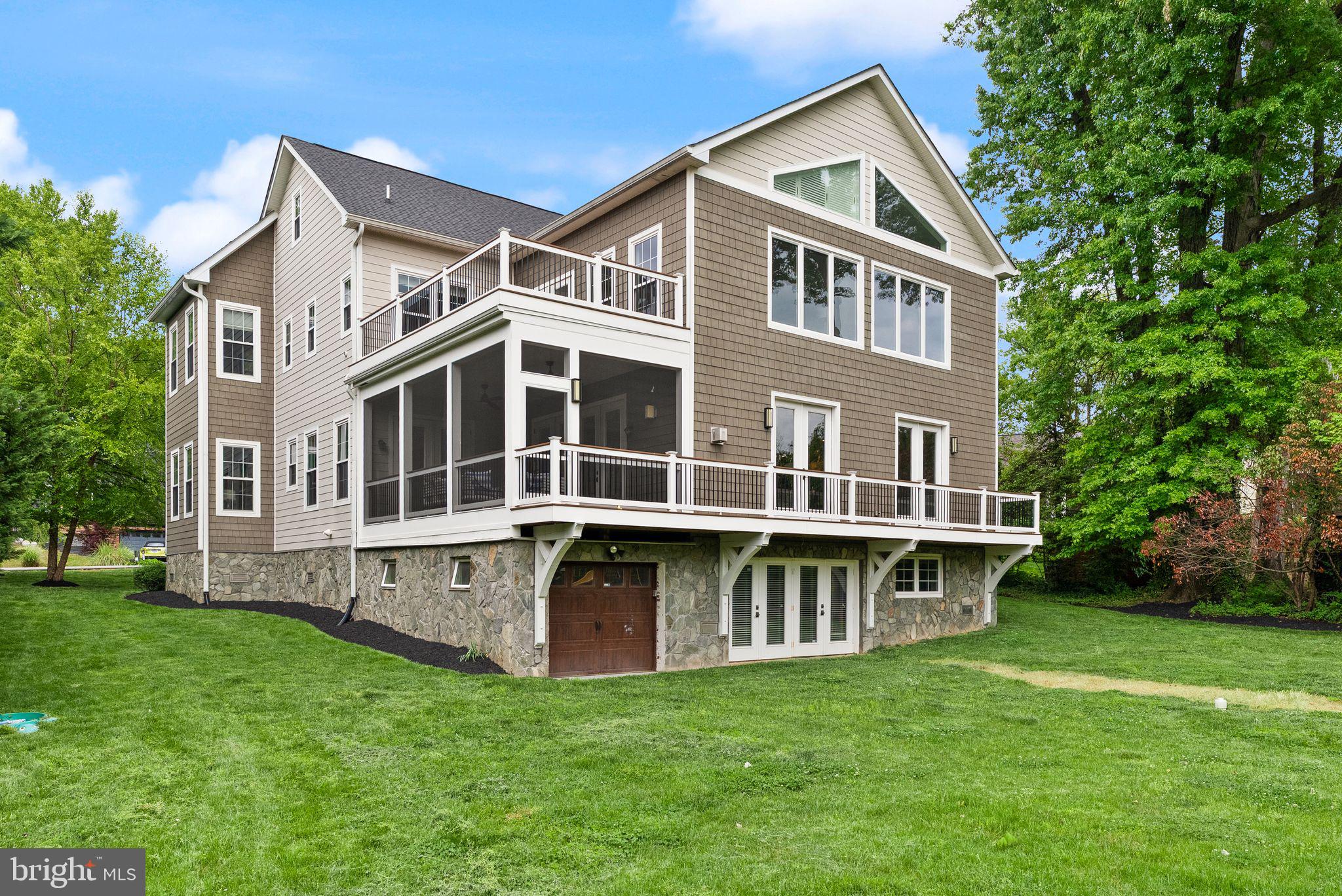5125 REMINGTON DRIVE