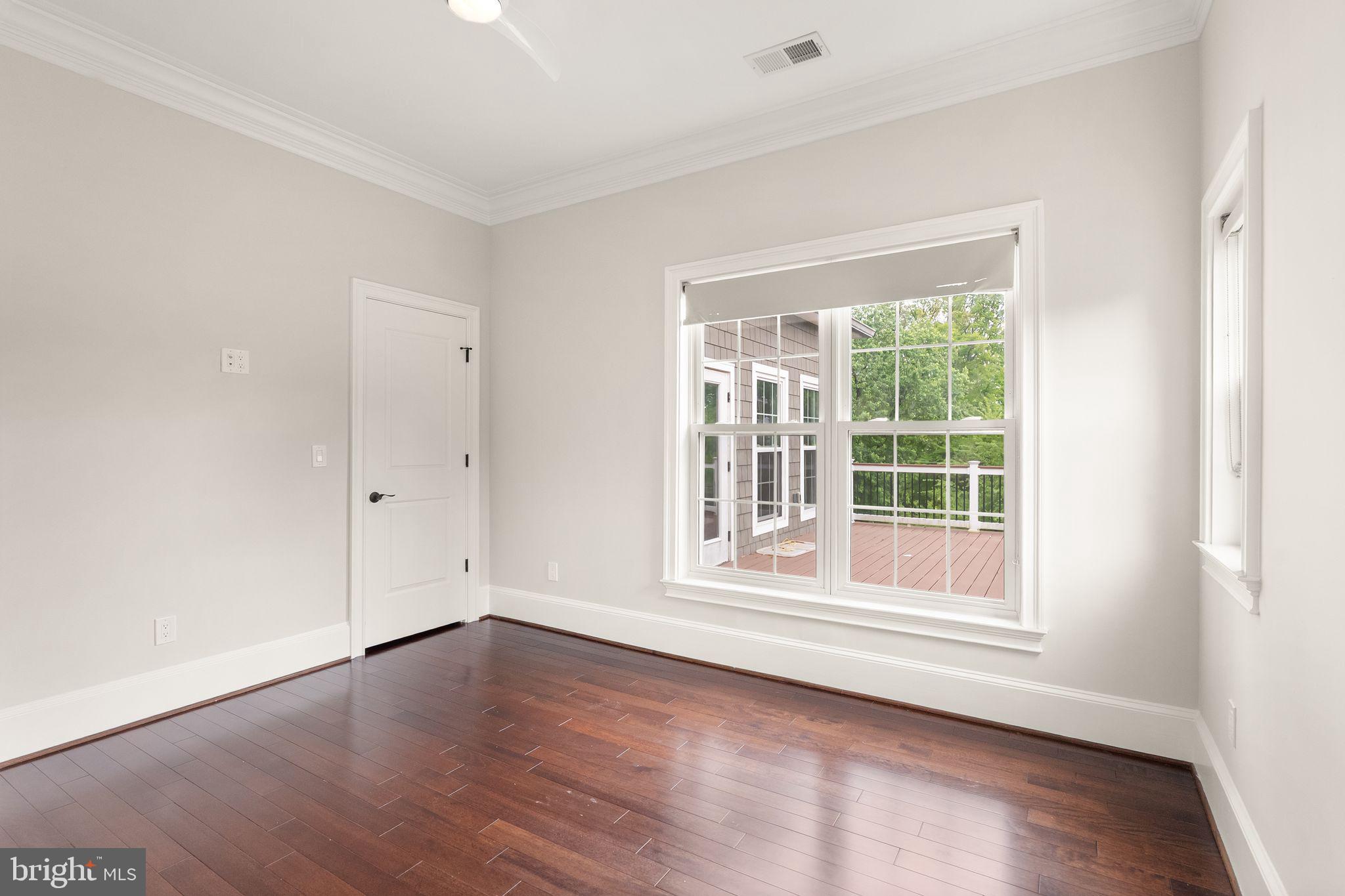 5125 REMINGTON DRIVE