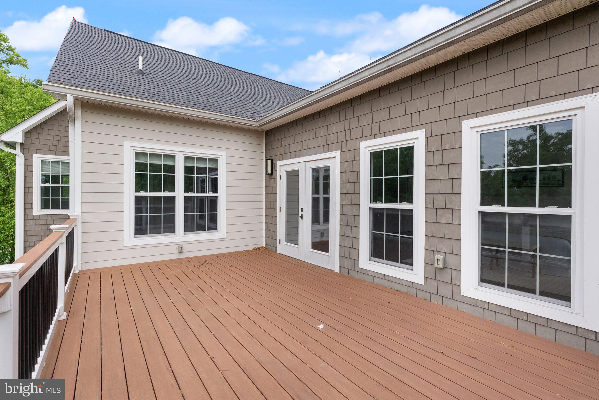 5125 REMINGTON DRIVE