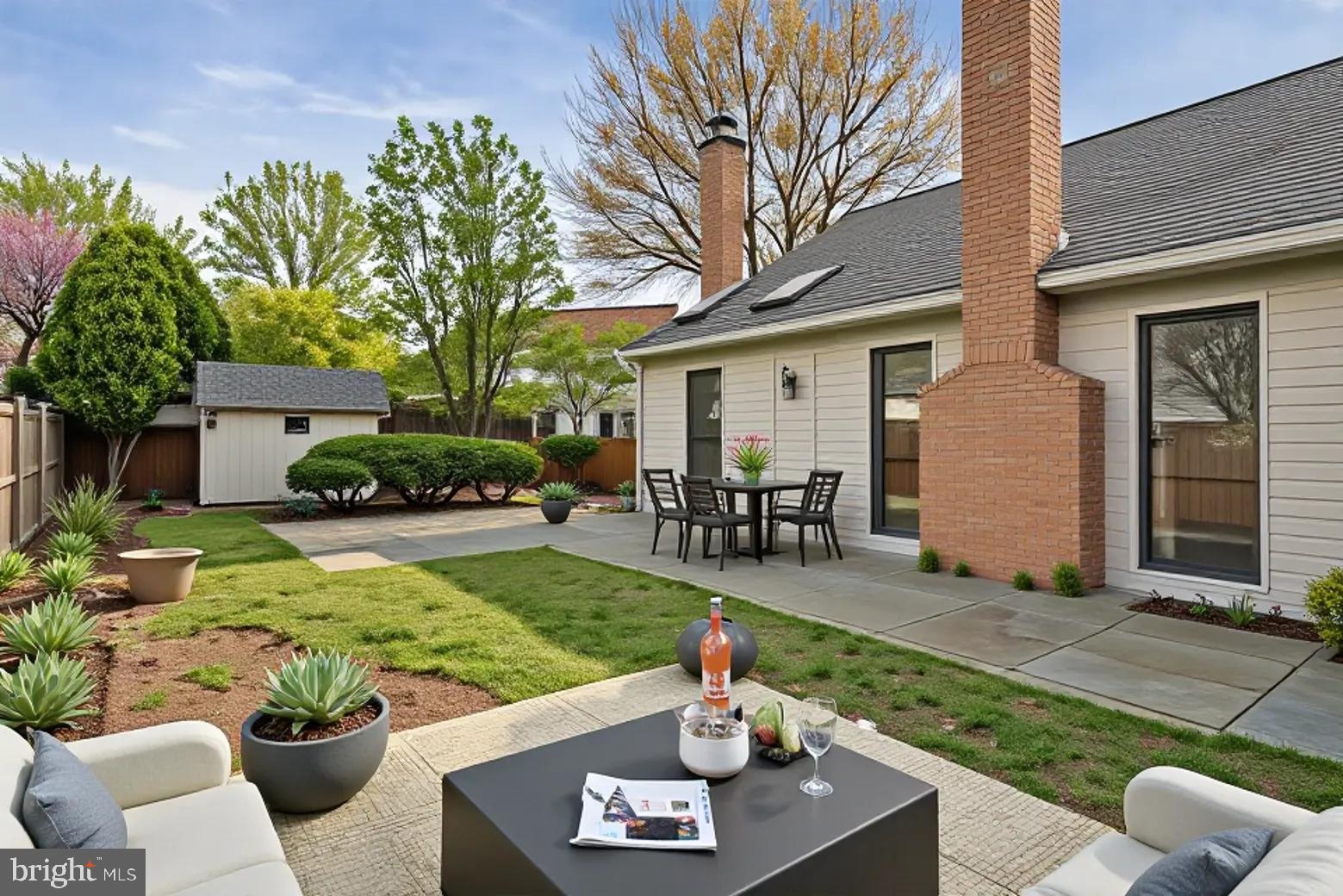 5406 CLUBSIDE LANE