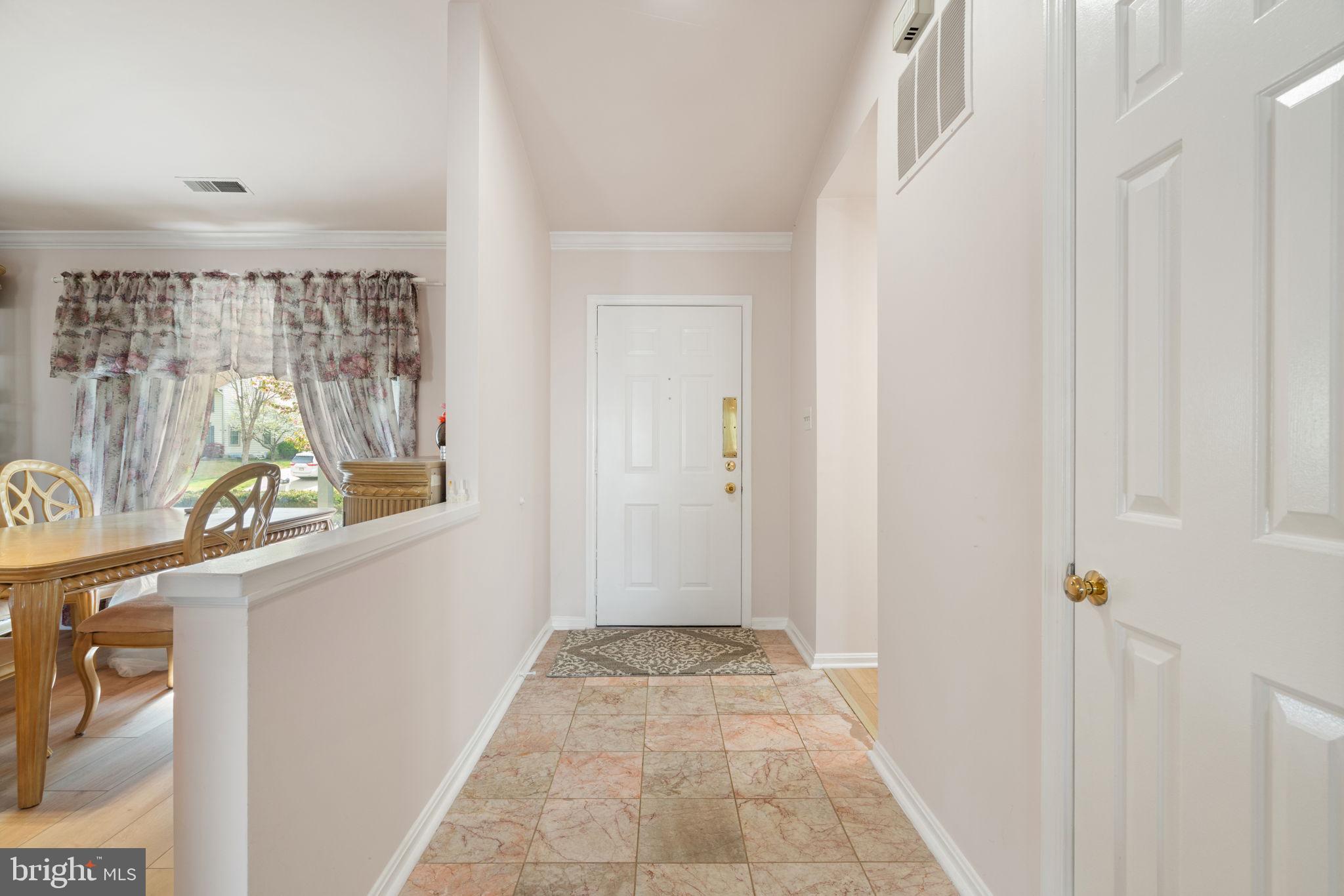 5406 CLUBSIDE LANE