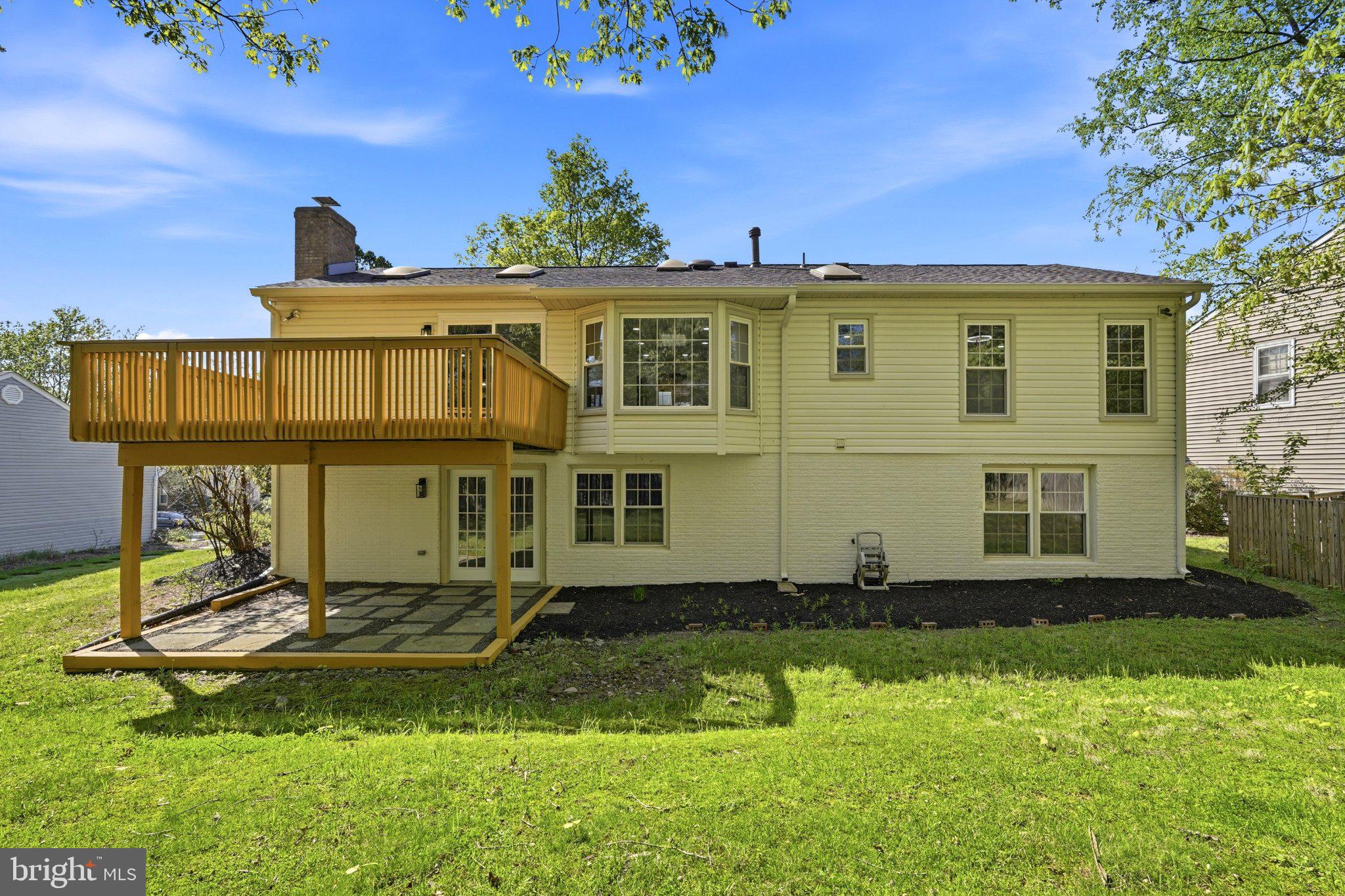 6443 BATTLE ROCK DRIVE