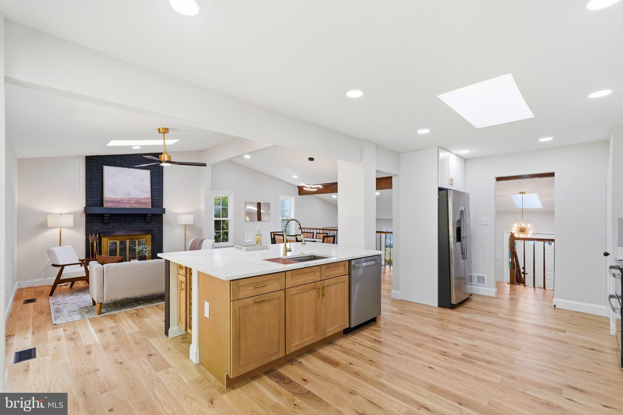6443 BATTLE ROCK DRIVE
