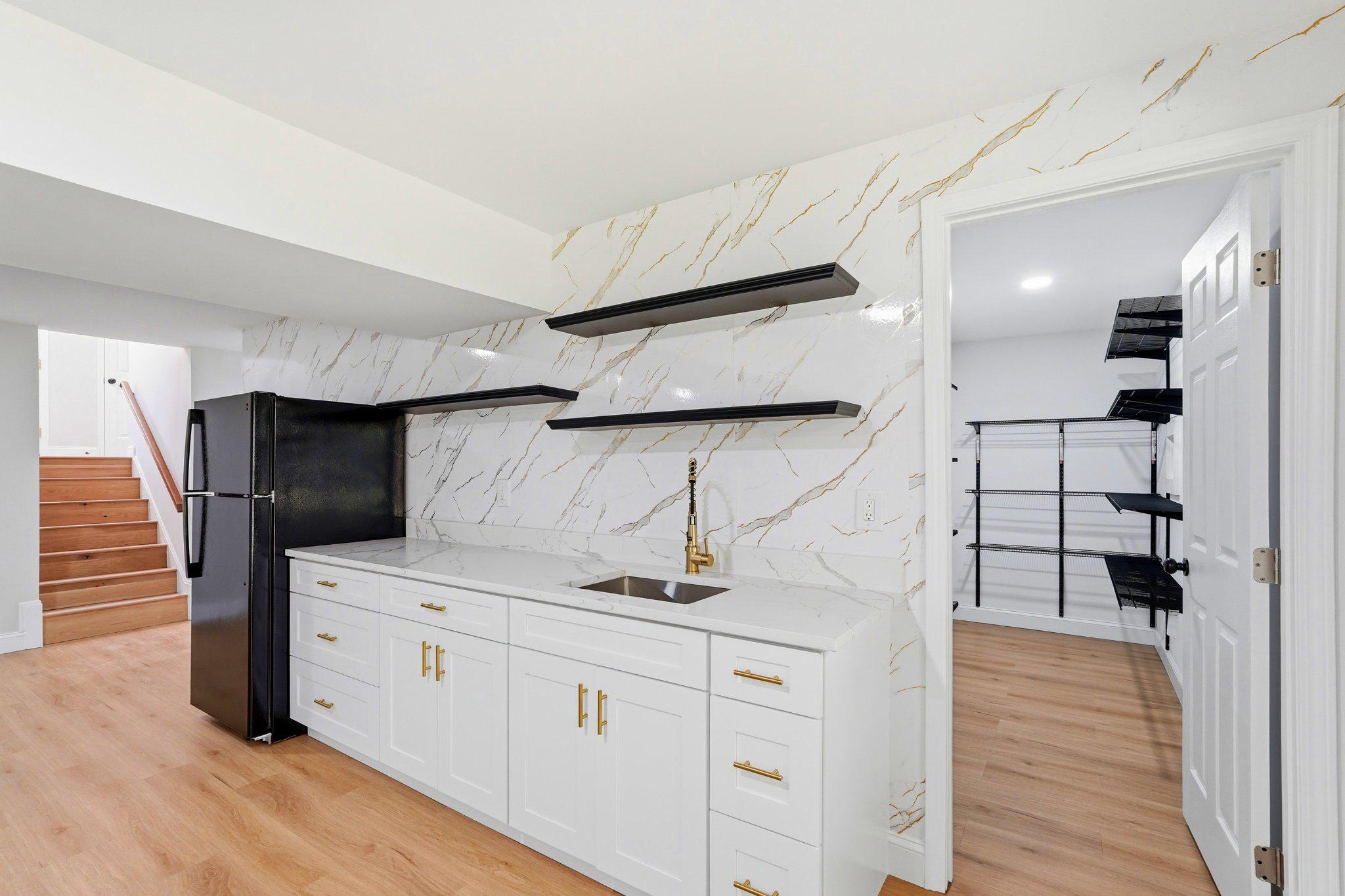 6443 BATTLE ROCK DRIVE