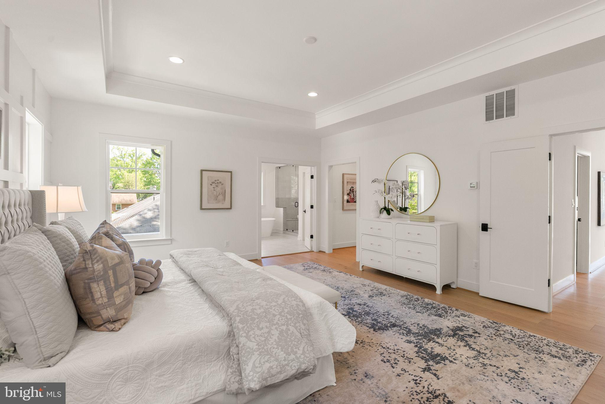 11800 VALLEY ROAD