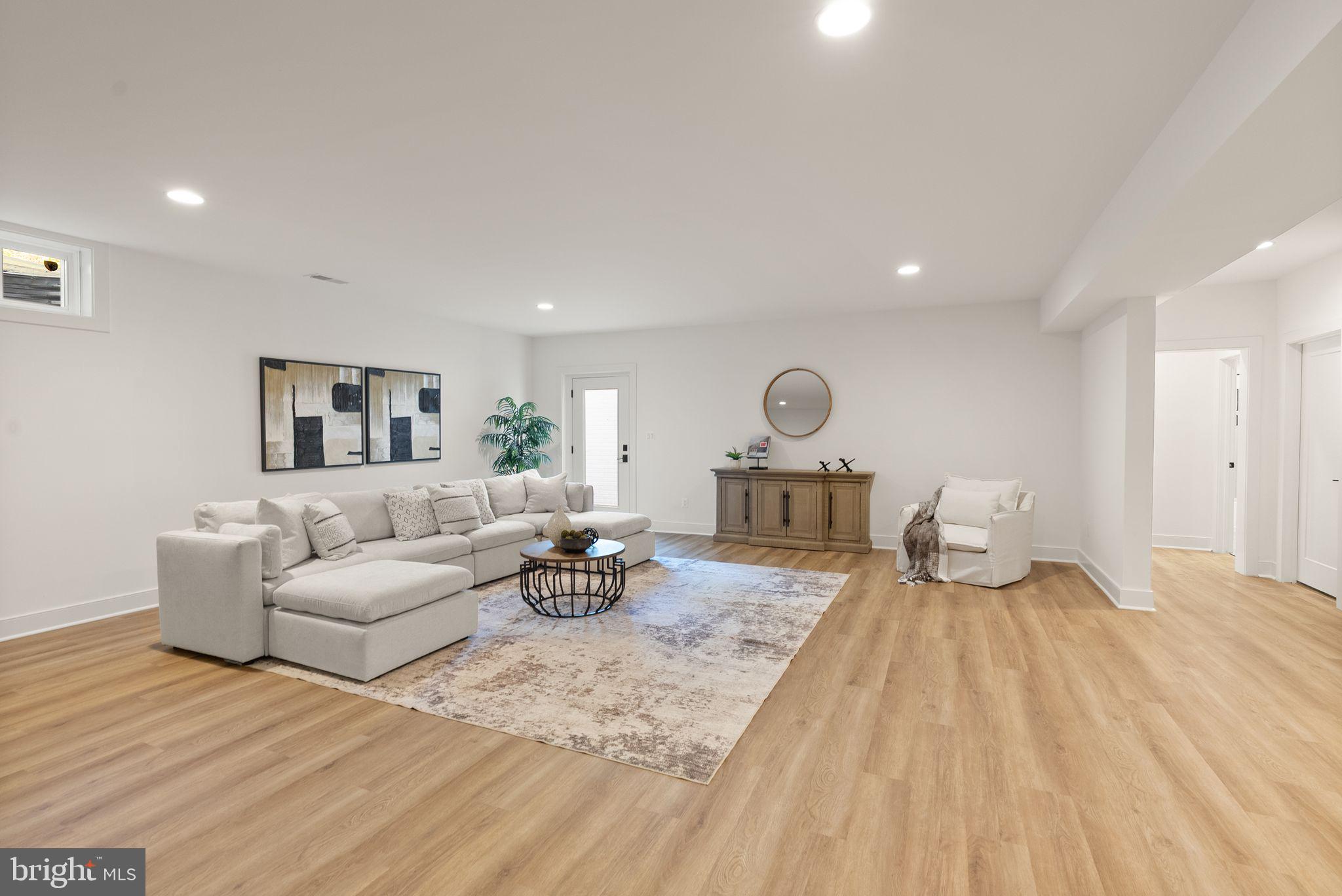 11800 VALLEY ROAD