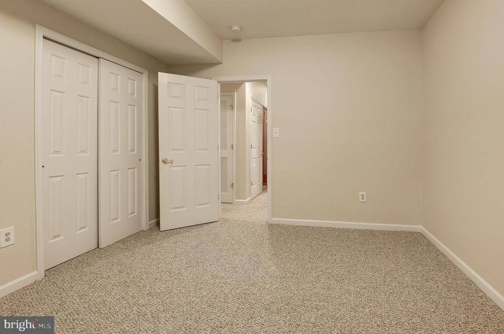 1260 COBBLE POND WAY