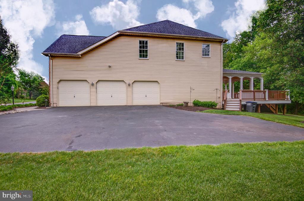 1260 COBBLE POND WAY