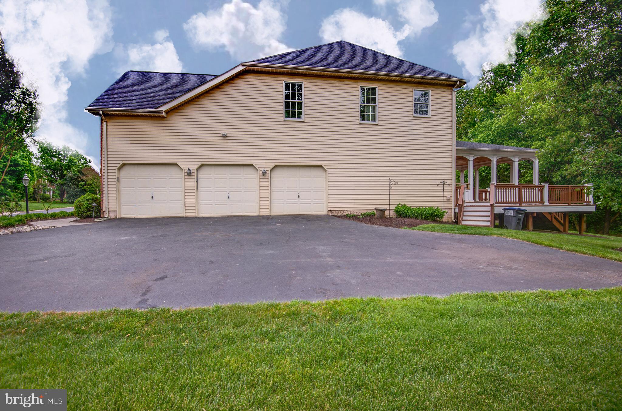 1260 COBBLE POND WAY