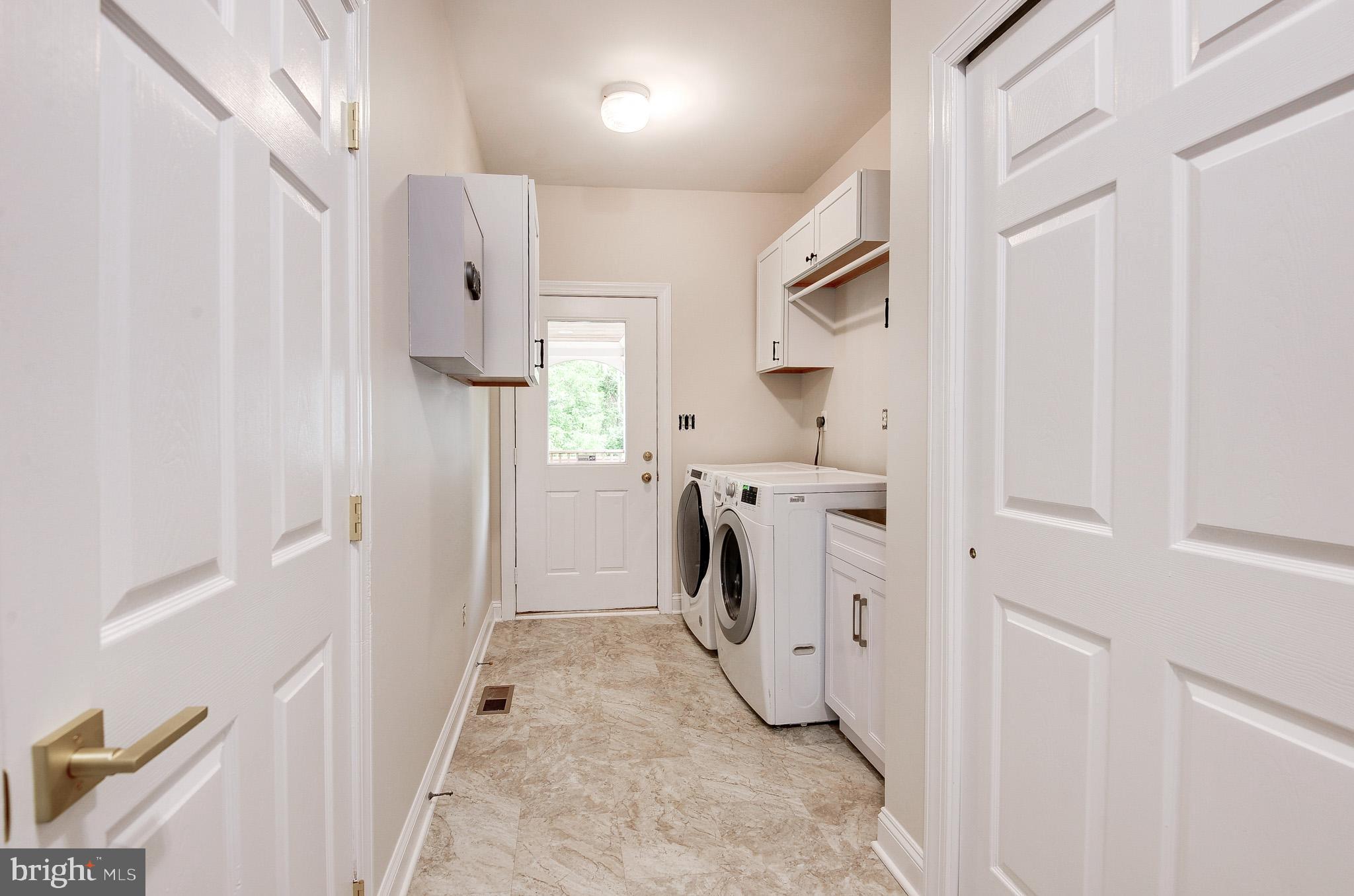 1260 COBBLE POND WAY