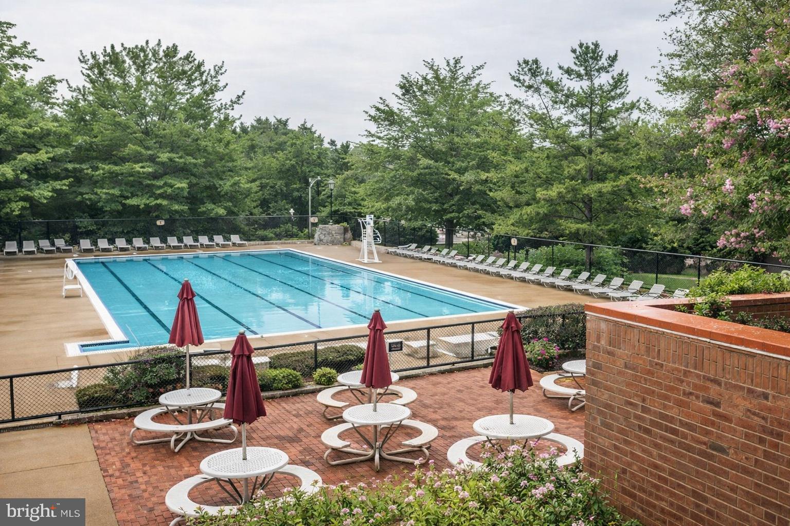 14220 EAGLE BUTTON COURT