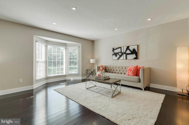 14220 EAGLE BUTTON COURT