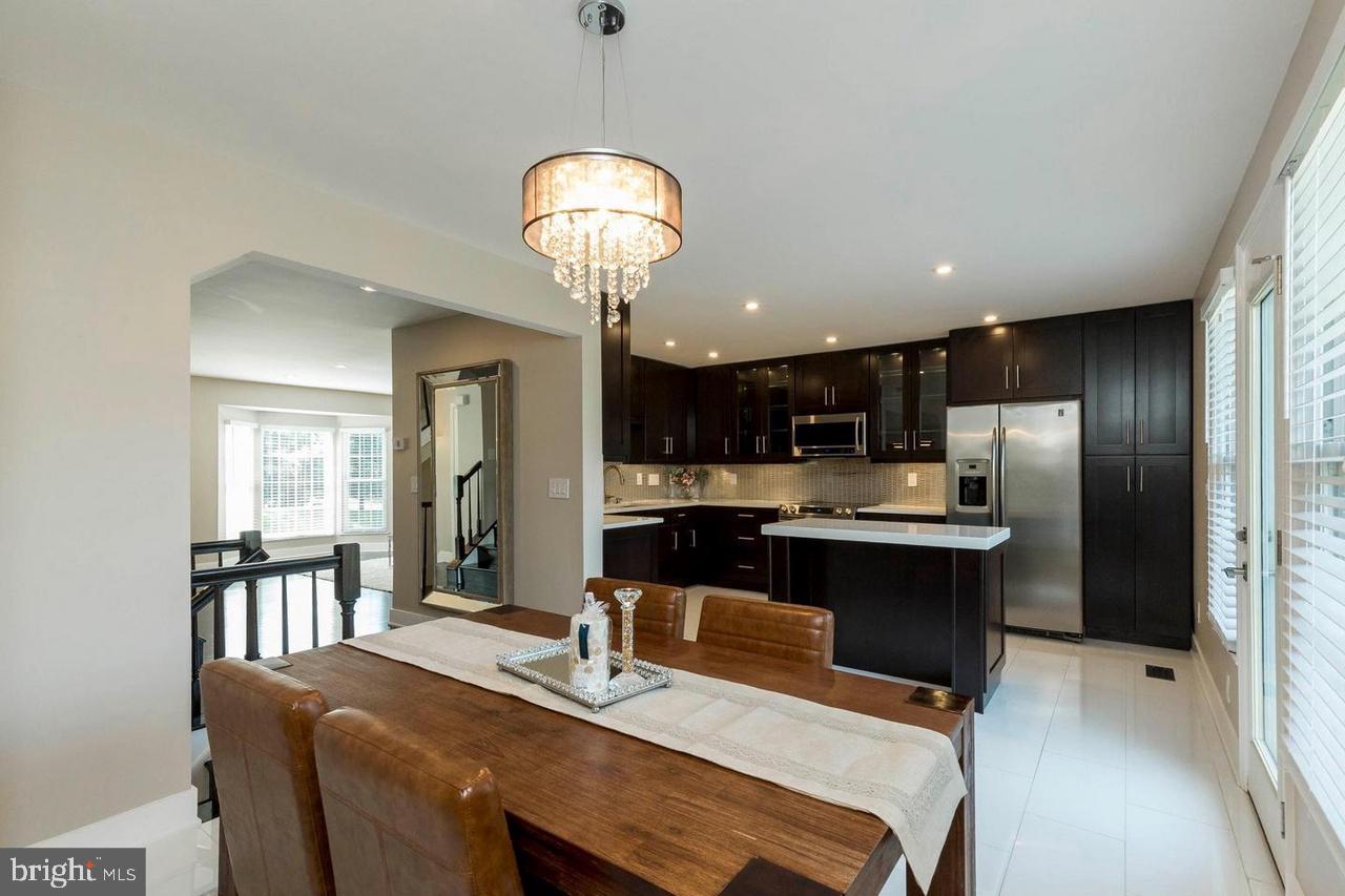 14220 EAGLE BUTTON COURT