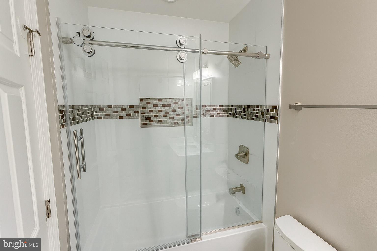 14220 EAGLE BUTTON COURT