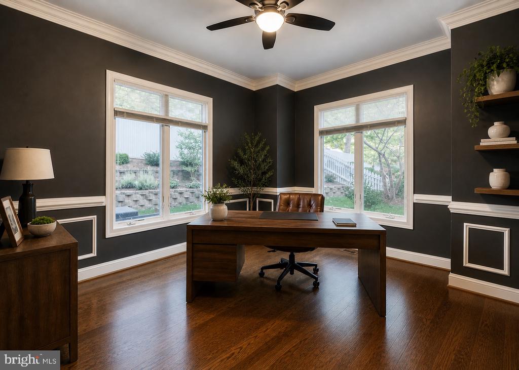 3242 VALLEY LANE