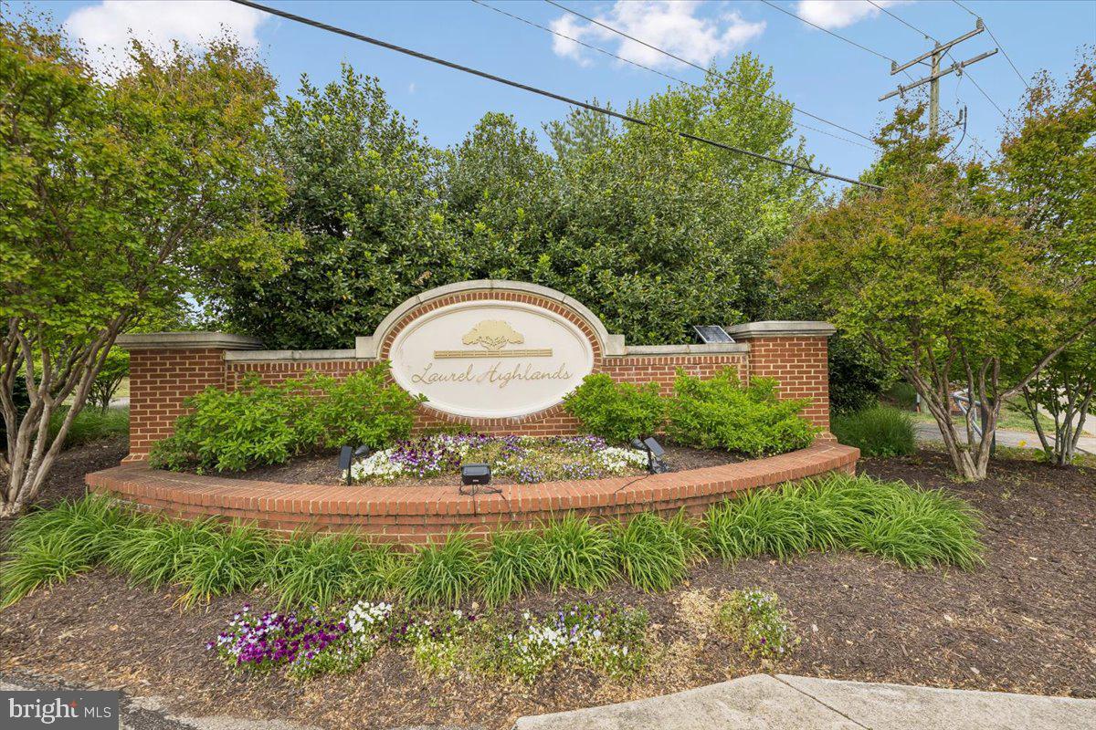 9276 LAUREL RIDGE CROSSING ROAD