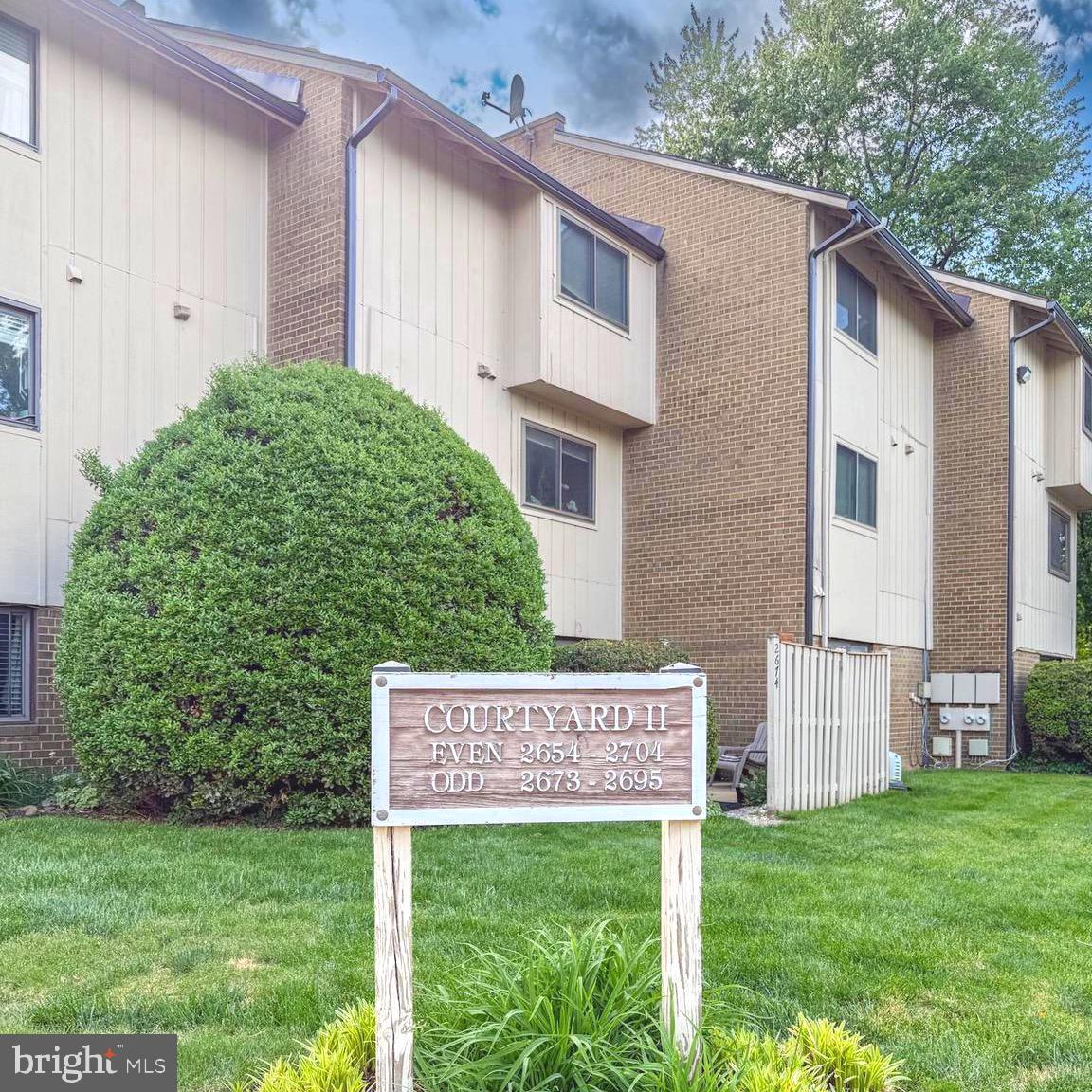 2674 GLENGYLE DRIVE 53