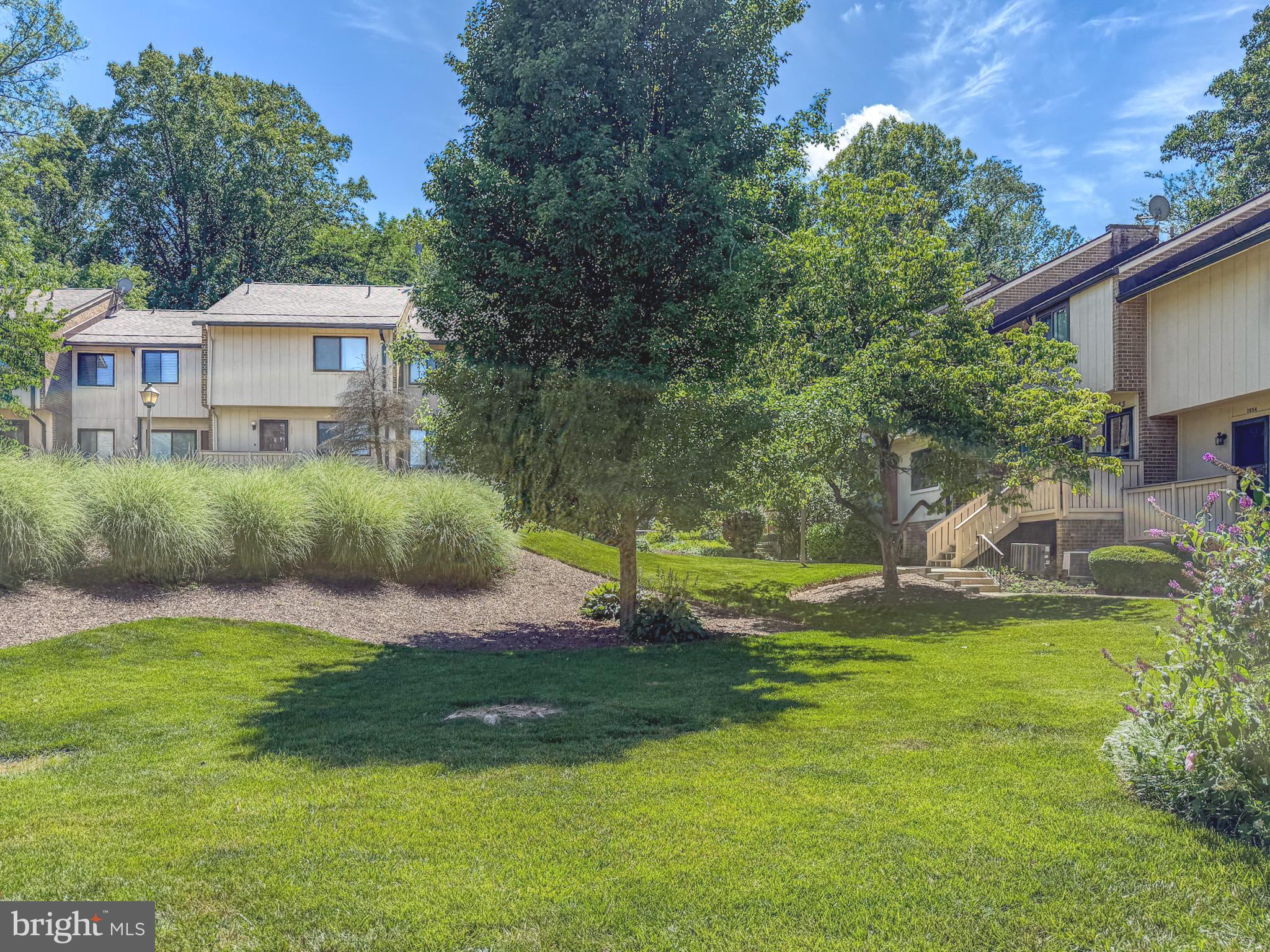 2674 GLENGYLE DRIVE 53