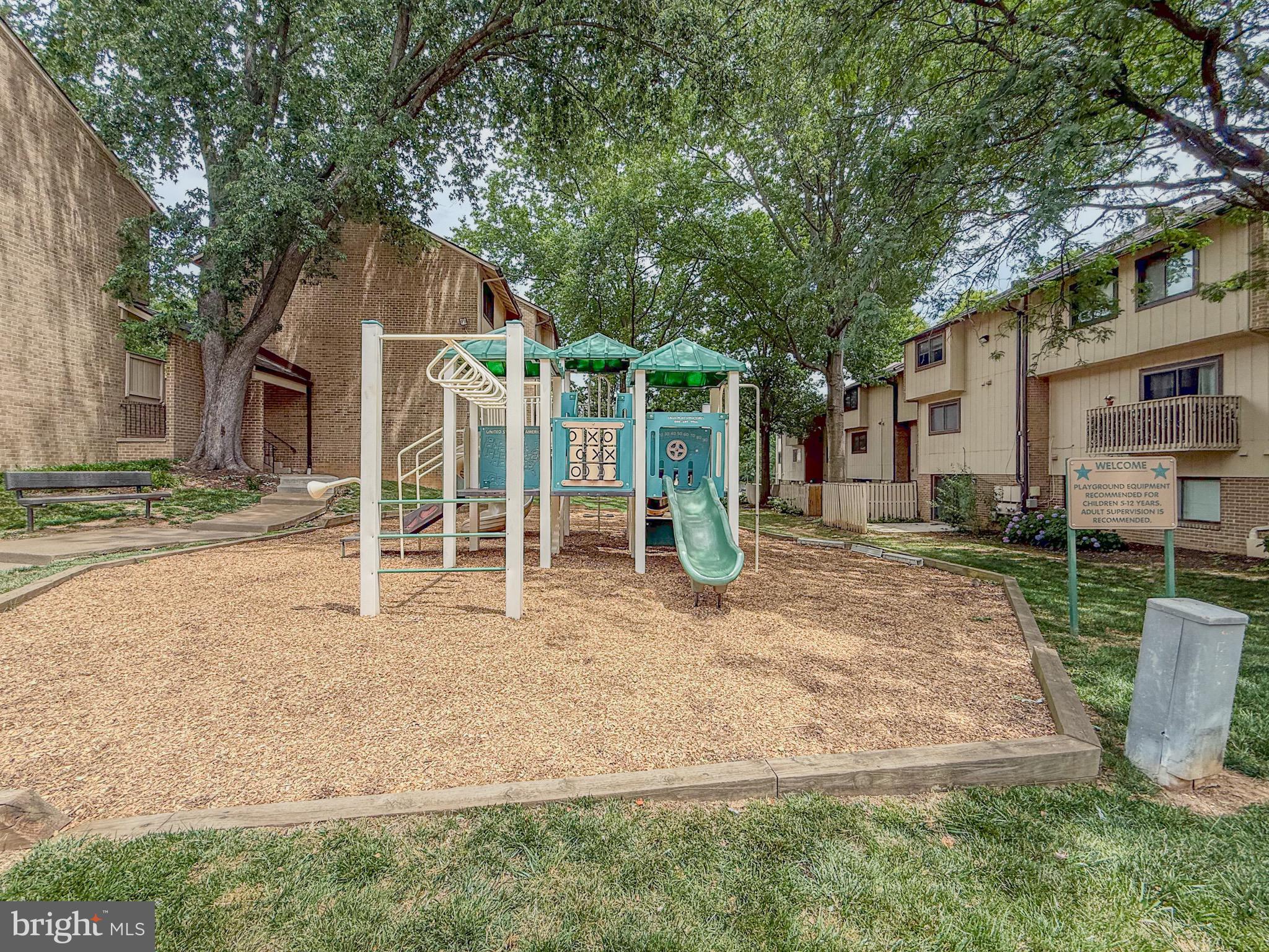 2674 GLENGYLE DRIVE 53