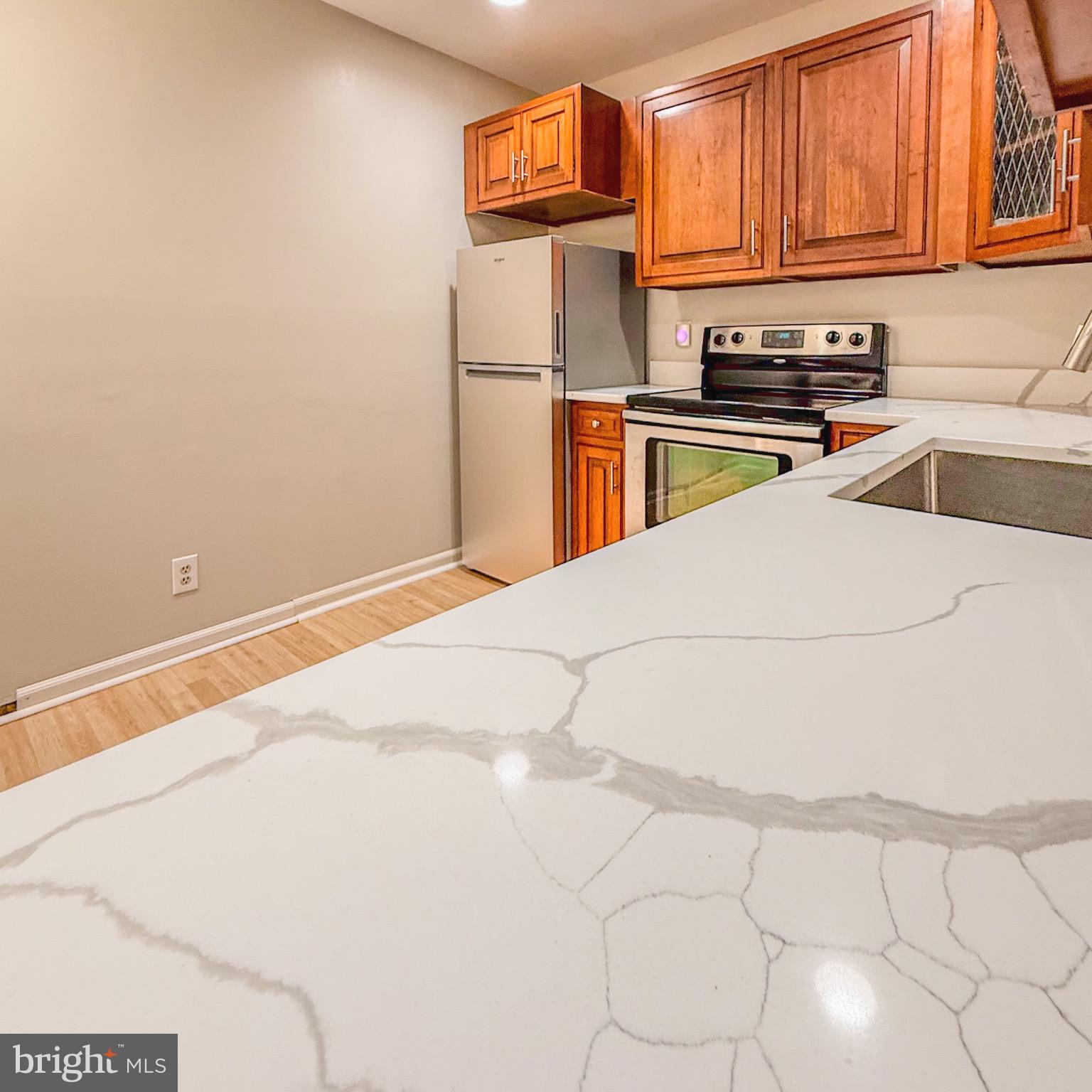 2674 GLENGYLE DRIVE 53