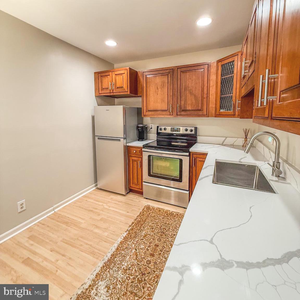 2674 GLENGYLE DRIVE 53