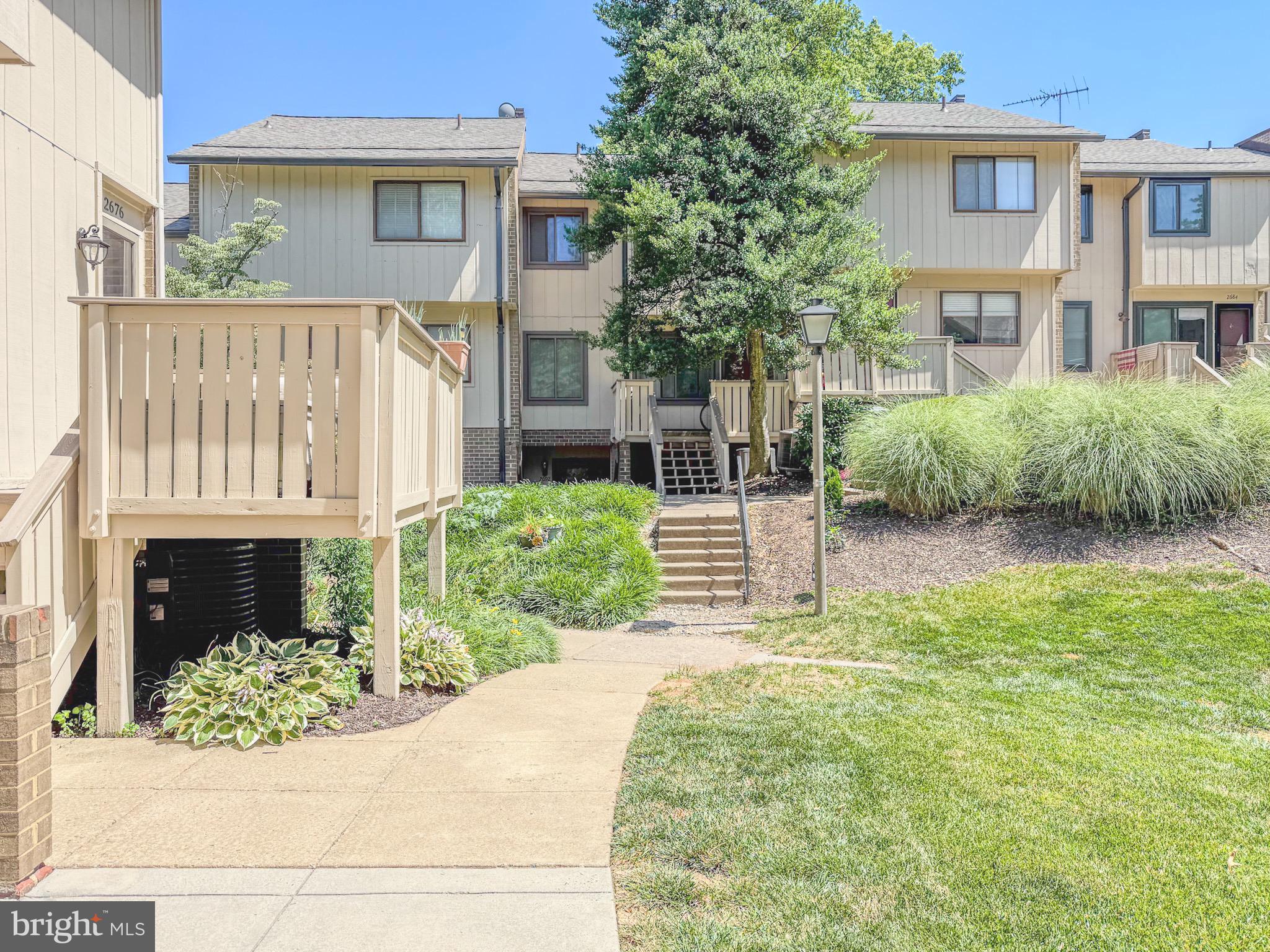 2674 GLENGYLE DRIVE 53