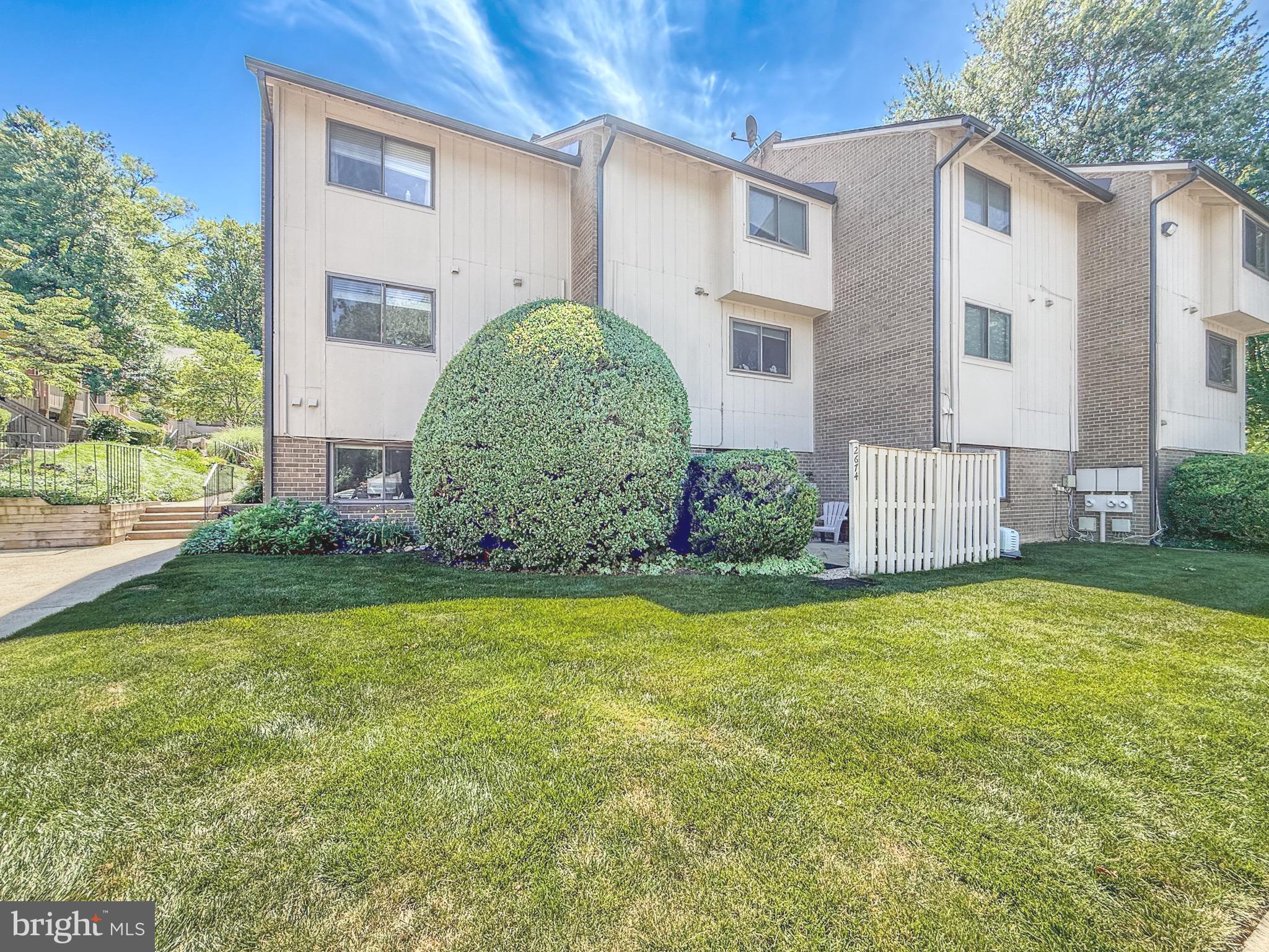 2674 GLENGYLE DRIVE 53