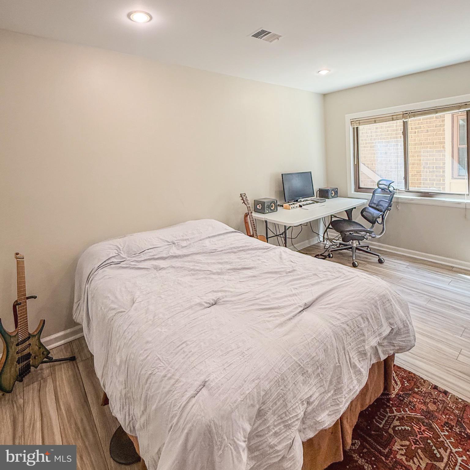 2674 GLENGYLE DRIVE 53