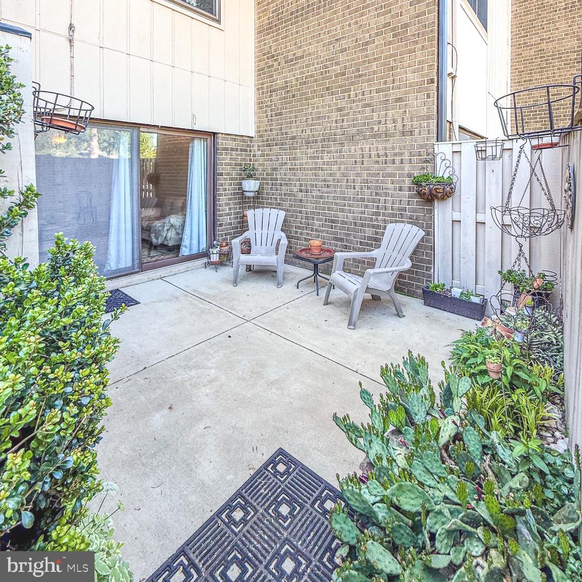2674 GLENGYLE DRIVE 53