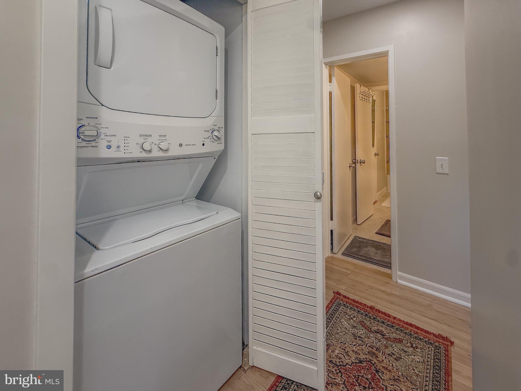 2674 GLENGYLE DRIVE 53