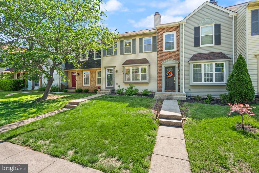 14507 CASTLEFORD COURT