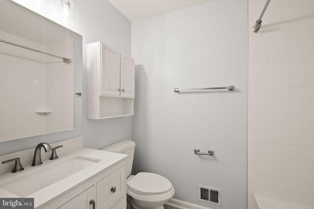 14507 CASTLEFORD COURT