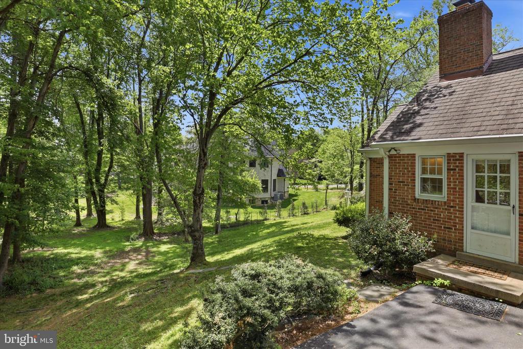 1034 WALKER MILL ROAD